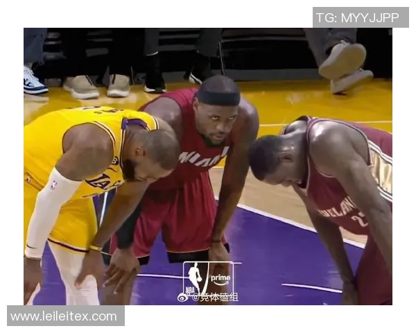 11月15号詹姆斯对决强敌期待精彩比赛引发球迷热议