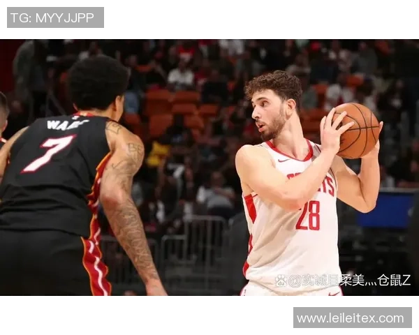 10月火箭对阵热火精彩比赛录像回顾与分析带你重温赛场瞬间