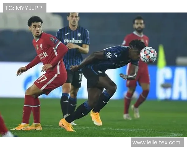 亚特兰大与伐木队的激烈对决揭示了球队实力与战术的较量 亚特兰大与伐木队的激烈对决揭示了球队实力与战术的较量