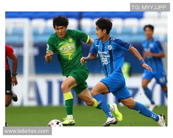 中赫国安迎战蔚山现代全力争胜期待精彩对决展现足球魅力 中赫国安迎战蔚山现代全力争胜期待精彩对决展现足球魅力