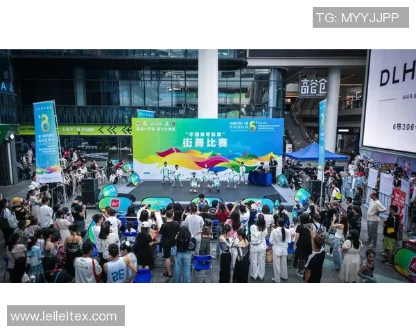 南京街舞队节奏之争引发热议舞者与观众的不同声音与看法 南京街舞队节奏之争引发热议舞者与观众的不同声音与看法